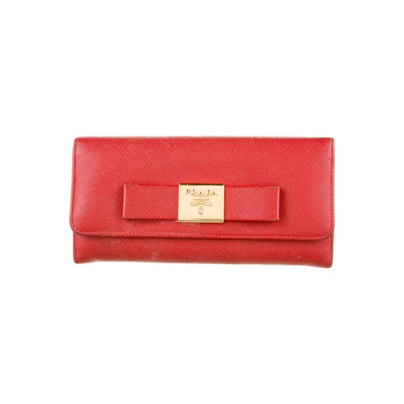 New Red Prada Saffiano Lux Leather Wallet with gold hardware - Picture 1 of 5